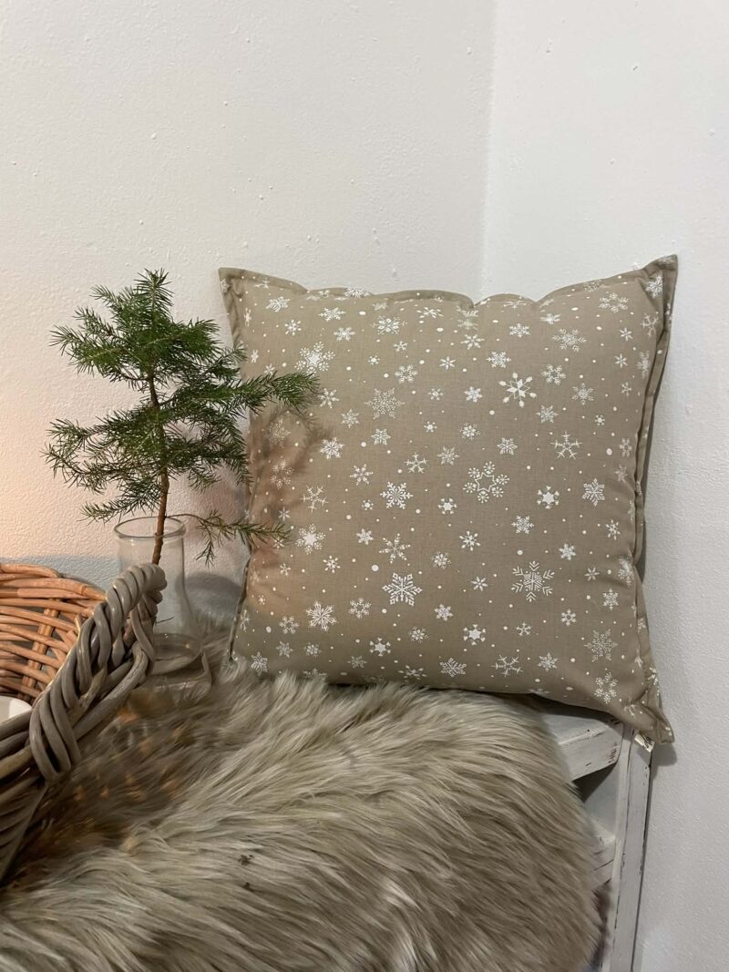 Dekorační polštář „Vločky“